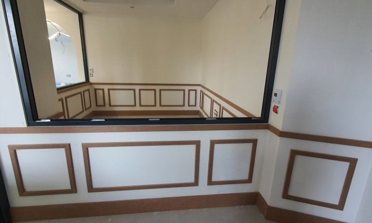 Pose de plinthes moulure et cimaises d'une maison à Langon